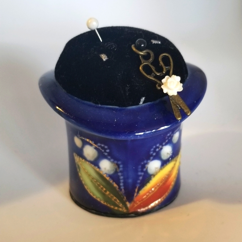 💋3/$20 Handmade pin cushion